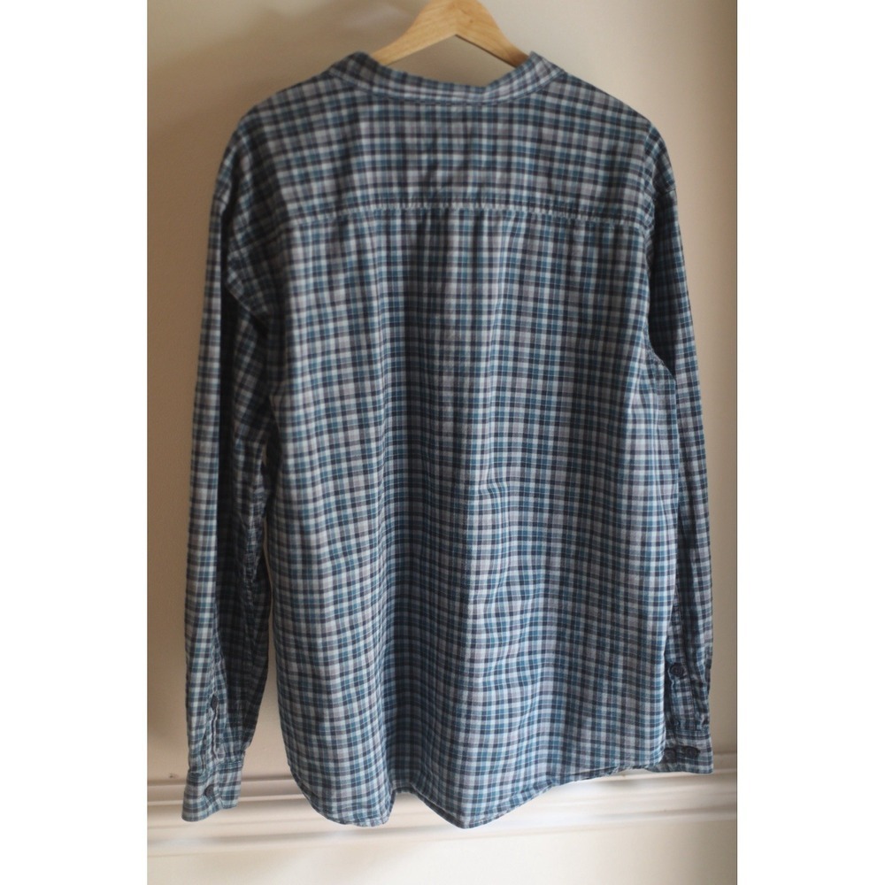 Columbia Sportswear Men's XXL Blue Gray Plaid Long Sleeve Button-Up Shirt‎ - Picture 3 of 4